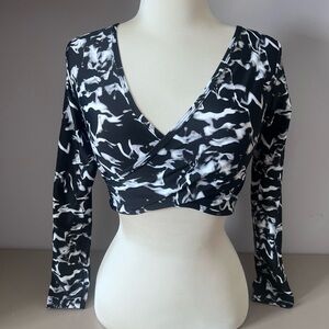 Five Dancewear Black & White Abstract Wrap Crop Top - Women - Size Petite Adult